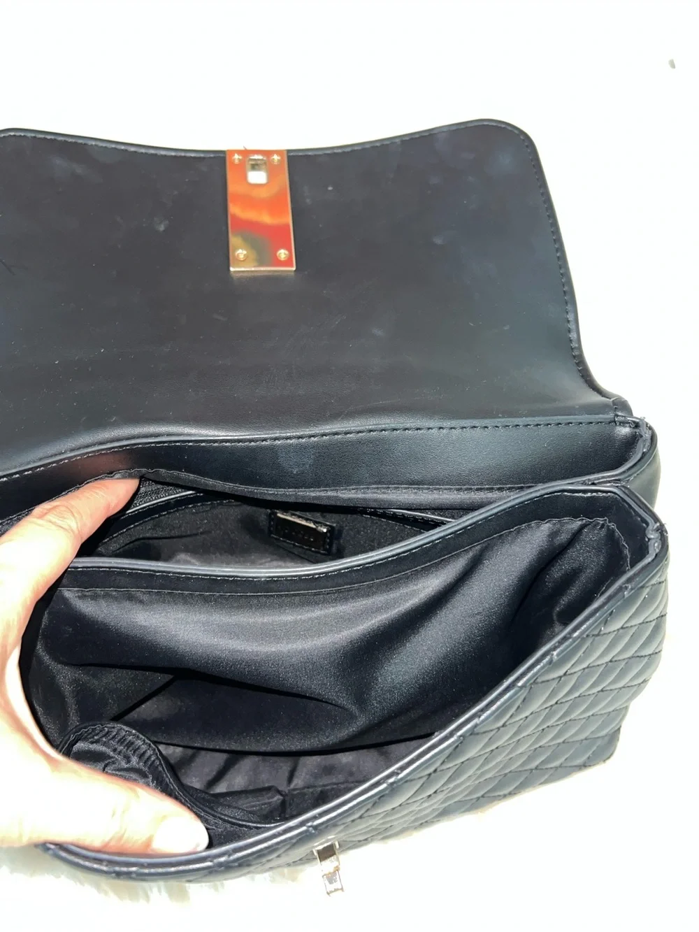 GUESS Los Angeles Black Quilted Top Handle Shoulder Bag Satchel Gold Hardware
